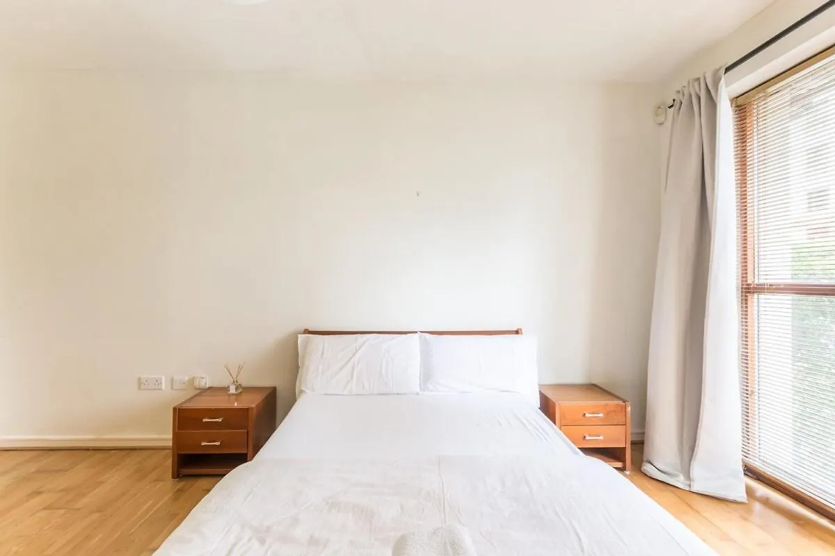 Spacious Two Bedroom Apartment Дублин 0*,  Ирландия
